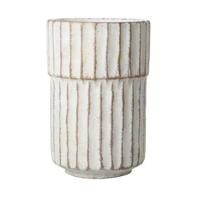 Vase mit Rillenmuster