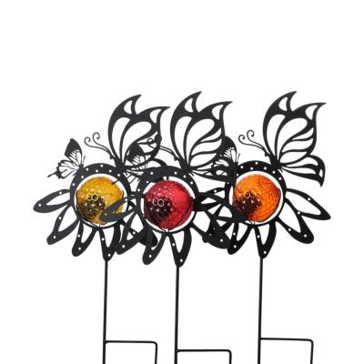 Solarleuchte-Schmetterling am Stick Farbmix