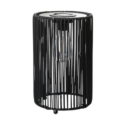 Rattan-Laterne mit Solarleuchte