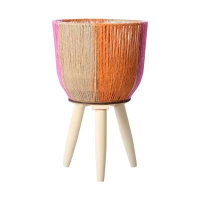 Jute-Korb auf F&uuml;&szlig;en