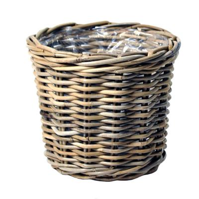Rattankorb gerade