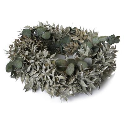 Eucalyptus Kranz mit Ruskus
