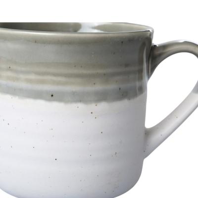 Keramik-Tasse 400ml taupe/wei&szlig;