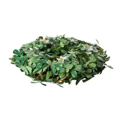 Buxkranz mit Blüten