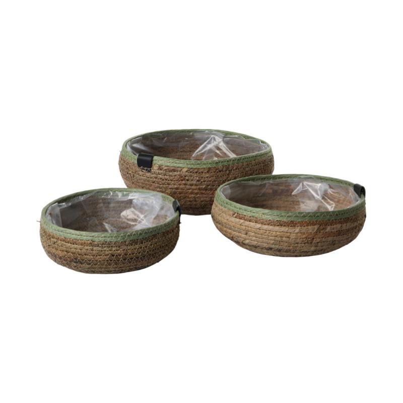 Strohkorb mit grünen Rand