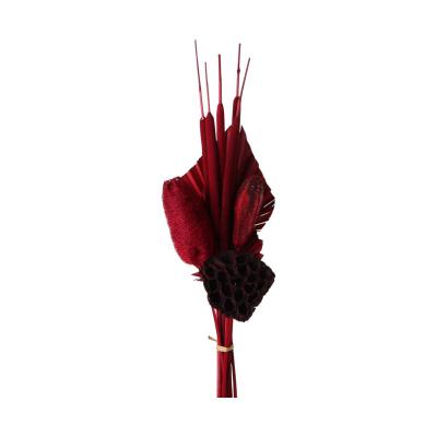 Trockenblumen-Bouquet rot