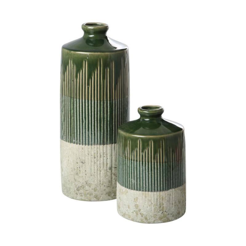 Vase halbglasiert grün