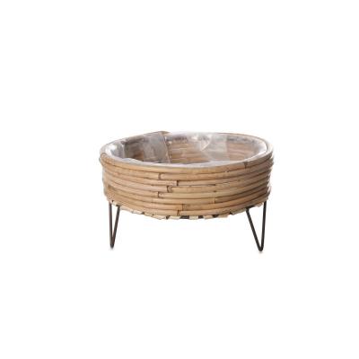 Pflanzschale auf Füßchen