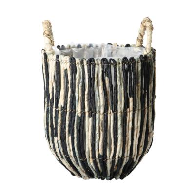 Korb gestreift mit Henkel