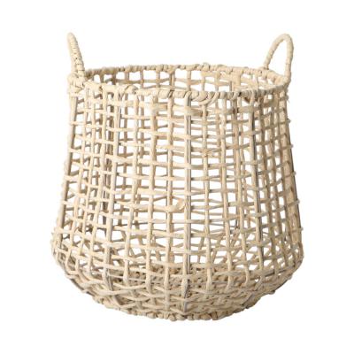 Korb durchsichtig mit Henkel