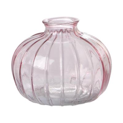 Vase mit Rillen bauchig pink